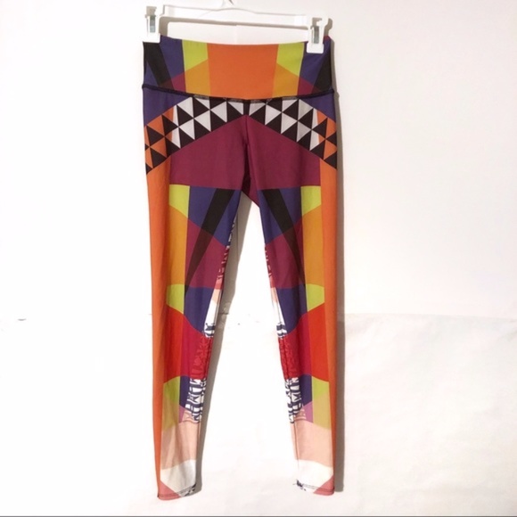 ONZIE Abstract Triangle Pattern Multi Leggings - Picture 3 of 16